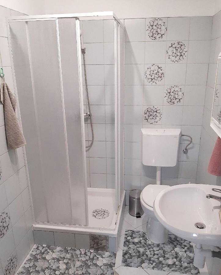 Apartamento Hisa Planica Kobarid Exterior foto