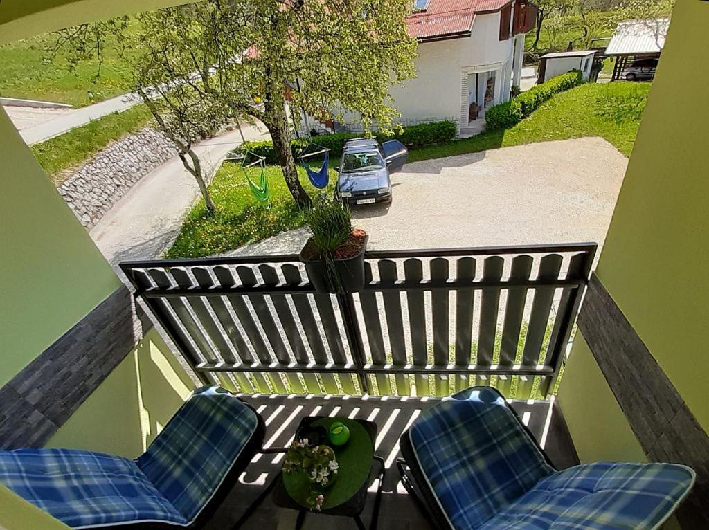 Apartamento Hisa Planica Kobarid Exterior foto