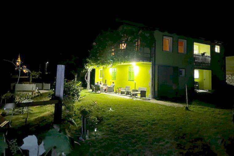 Apartamento Hisa Planica Kobarid Exterior foto